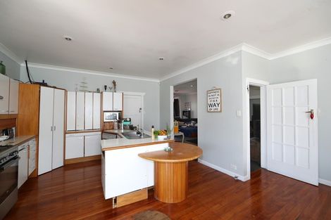 Photo of property in 619 Nelson Street North, Hastings, 4122