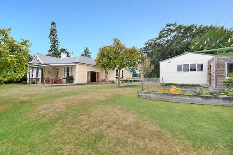 Photo of property in 27 Brough Street, Palmerston, 9430