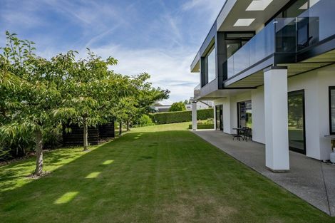 Photo of property in 47 Forest Heights, Wanaka, 9305