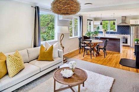 Photo of property in 12 Haunui Road, Pukerua Bay, 5026