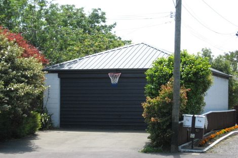 Photo of property in 8A Kyeburn Place Avonhead Christchurch City