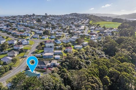 Photo of property in 15 Passive Grove, Ascot Park, Porirua, 5024