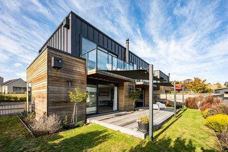 Photo of property in 251 Aubrey Road, Wanaka, 9305