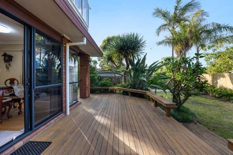 Photo of property in 379 Hobsonville Road, Hobsonville, Auckland, 0618