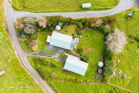 Photo of property in 7 Te Opi Road East, Whakapirau, Maungaturoto, 0583