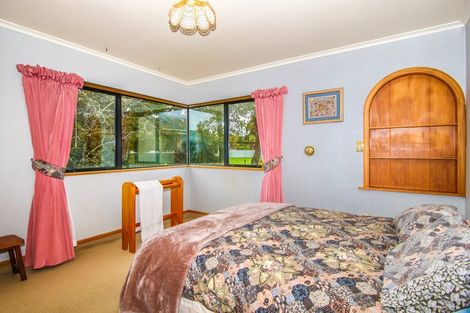 Photo of property in 15 Eastons Road, Westport, 7825