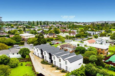 Photo of property in 7/1 Jersey Avenue, Mount Albert, Auckland, 1025