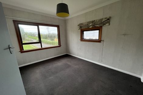 Photo of property in 7 Price Street, Westown, New Plymouth, 4310