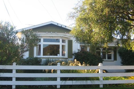 Photo of property in 15 Burnside Street, Waterloo, Lower Hutt, 5011