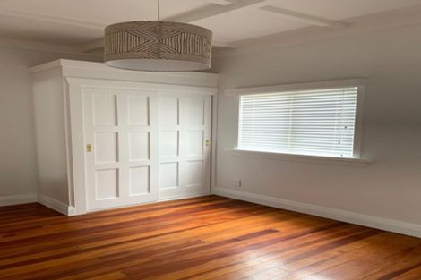 Photo of property in 66 Moire Road, Massey, Auckland, 0614