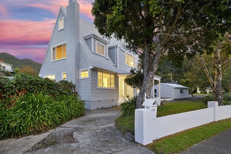 Photo of property in 117 Horoeka Street, Stokes Valley, Lower Hutt, 5019