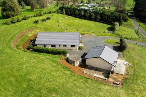 Photo of property in 28 Wrights Road, Raglan, 3295