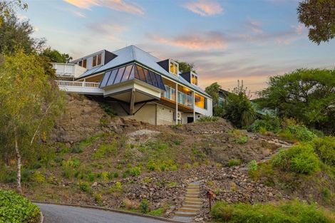 Photo of property in 2 Hobday Lane, Mount Pleasant, Christchurch, 8081