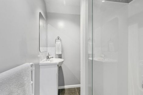 Photo of property in 14 Cecil Road, Tawa, Wellington, 5028