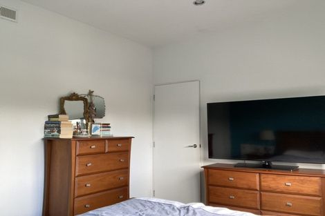 Photo of property in 5m Dryden Place, Mount Wellington, Auckland, 1051