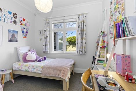 Photo of property in 30 Beaumont Avenue, Alicetown, Lower Hutt, 5010