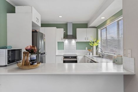 Photo of property in 1/18 Belgate Place, Somerville, Auckland, 2014