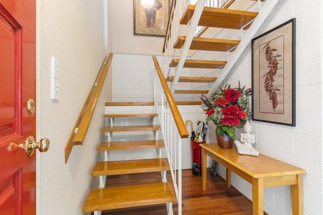 Photo of property in 14 Tui Vale Road, Shelly Park, Auckland, 2014