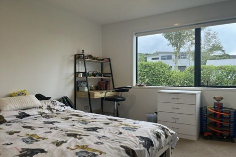 Photo of property in 1 Stockyard Crescent, Pukekohe, 2120