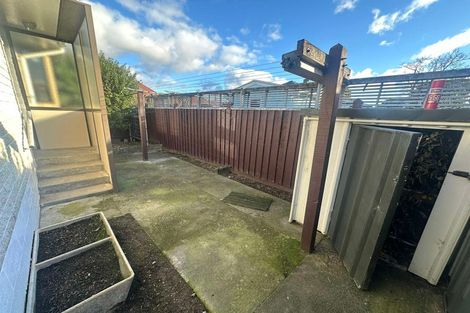 Photo of property in 1/9 Hay Street, Ebdentown, Upper Hutt, 5018