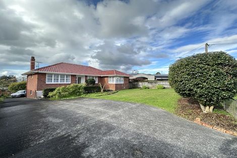 Photo of property in 17 Bleakhouse Road, Howick, Auckland, 2014