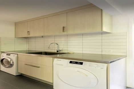 Photo of property in 136 Cheviot Road, Lowry Bay, Lower Hutt, 5013