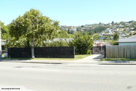 Photo of property in 18 Centaurus Road, Cashmere, Christchurch, 8022