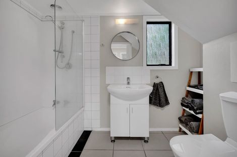 Photo of property in 78a Awanui Street, Merrilands, New Plymouth, 4312