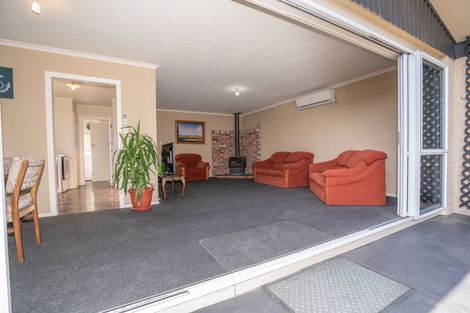 Photo of property in 231 Mcquarrie Street, Kingswell, Invercargill, 9812