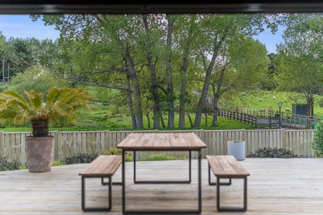 Photo of property in 11 Meadowbrook Place, Buckland, Pukekohe, 2677