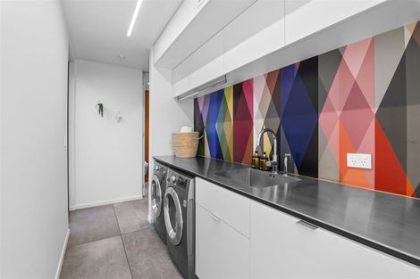 Photo of property in 9 Walnut Avenue, Strowan, Christchurch, 8052