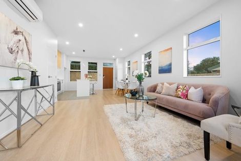 Photo of property in 33 Whautapu Court, Avondale, 1026