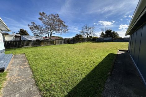 Photo of property in 14 Hawick Street, Tokoroa, 3420