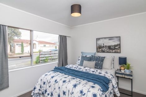 Photo of property in 24b The Track, Plimmerton, Porirua, 5026