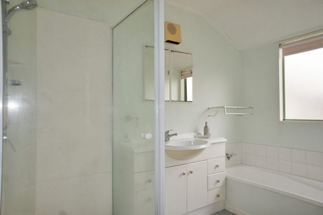 Photo of property in 6 Waylen Place, Burswood, Auckland, 2013