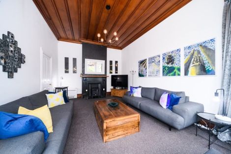 Photo of property in 11 Limbrick Street, Terrace End, Palmerston North, 4410