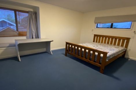 Photo of property in 218 Hillcrest Road, Hillcrest, Hamilton, 3216