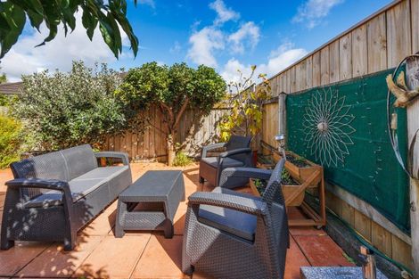 Photo of property in 76a Albert Street, Palmerston North, 4414