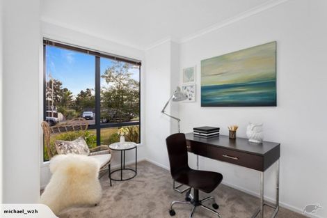 Photo of property in 17 Admirals Court Drive, Greenhithe, Auckland, 0632