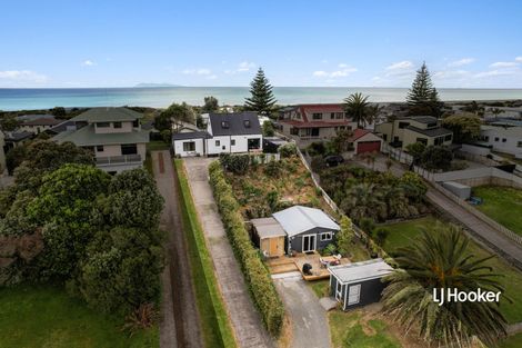 Photo of property in 19 Hanlen Avenue, Waihi Beach, 3611