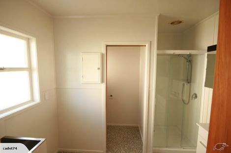 Photo of property in 64a Clayburn Road, Glen Eden, Auckland, 0602