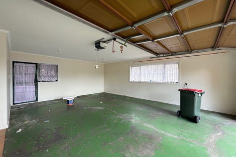 Photo of property in 2/41 Simmental Crescent, Somerville, Auckland, 2014