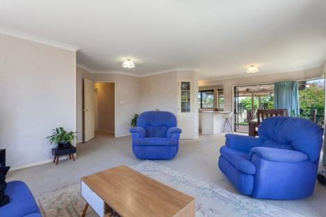 Photo of property in 16 Checketts Place, Papamoa Beach, Papamoa, 3118