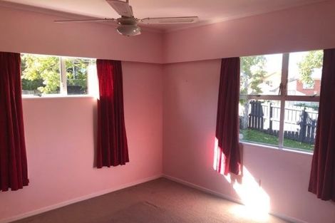 Photo of property in 1 Moa Place, Onerahi, Whangarei, 0110
