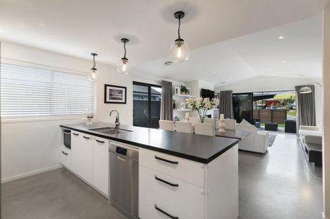 Photo of property in 26 Violet Way, Lower Shotover, Queenstown, 9304