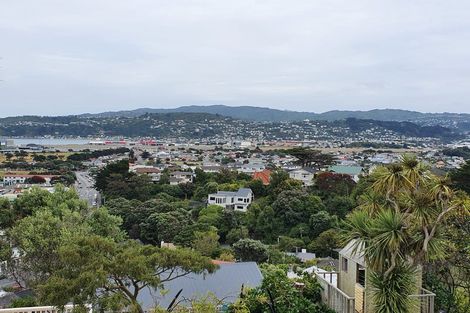 Photo of property in 49 Tio Tio Road, Miramar, Wellington, 6022