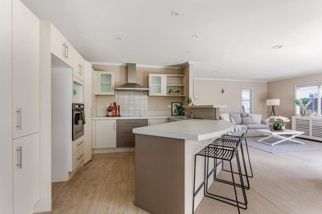 Photo of property in 98b Milton Road, Otumoetai, Tauranga, 3110