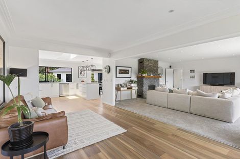 Photo of property in 85 Whitford-maraetai Road, Whitford, Howick, 2571