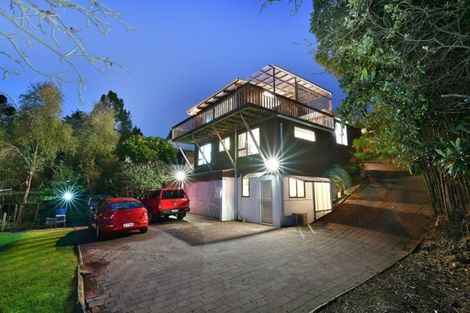 Photo of property in 504 Beach Road, Murrays Bay, Auckland, 0630