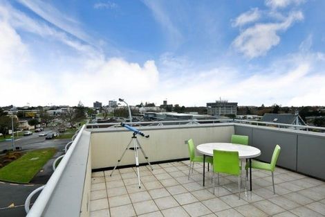 Photo of property in 21 Radnor Street, Hamilton Central, Hamilton, 3204